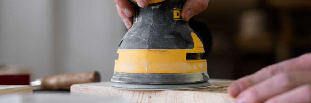 Tipos de lixadeira: descubra a ideal para seu trabalho
