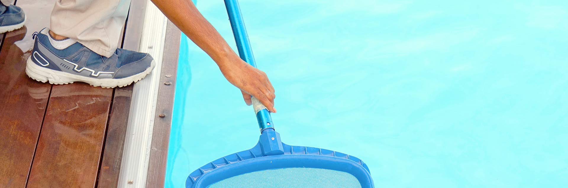 Como limpar piscina: passo a passo