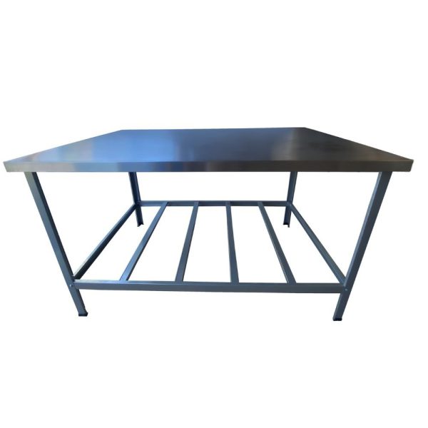 Mesa de Serviço MSI-09 150 x 90cm em Aço com 4 Travessas CEFAZ-MSI-09