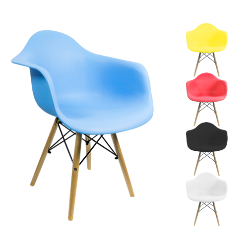 Cadeira Grande Charles Eames com Pés de Madeira
