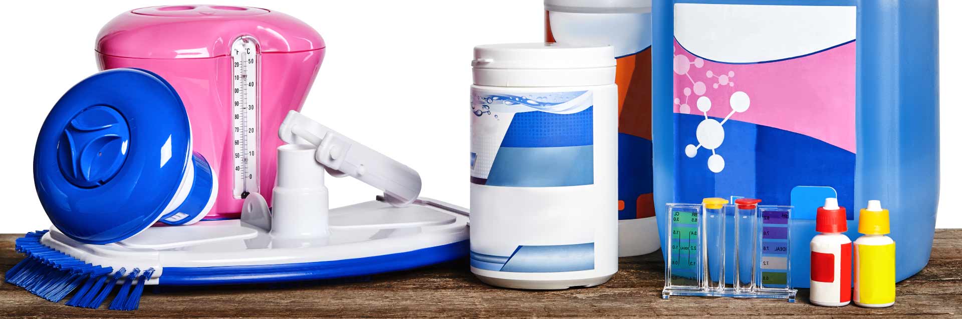 Conheça os produtos para limpar piscina